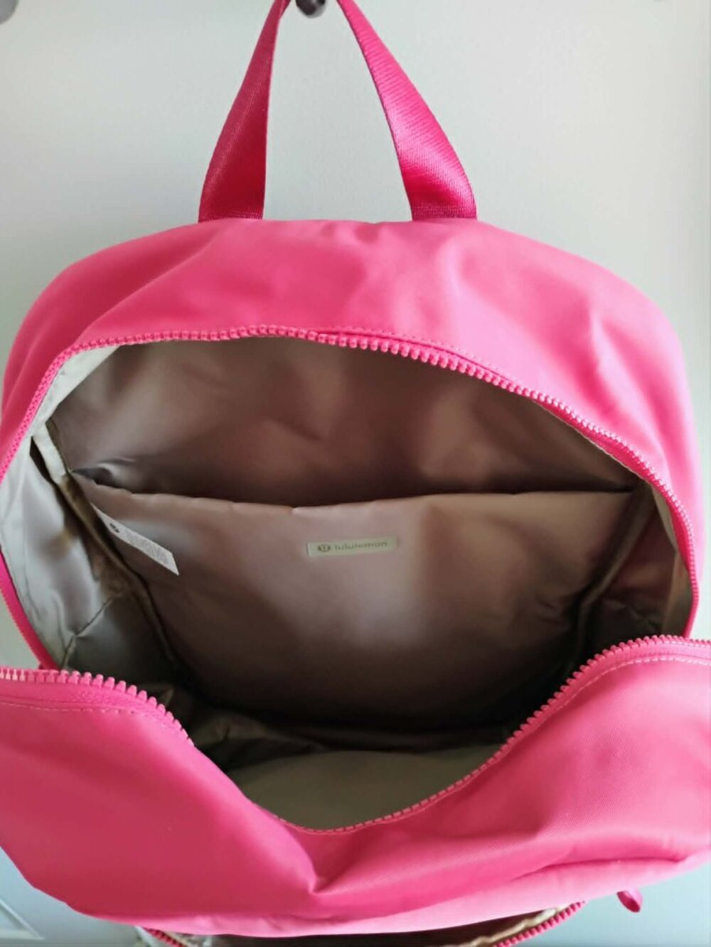 Lululemon Everywhere Backpack 22L in "Raspberry Coulis" - Picture 10 of 10